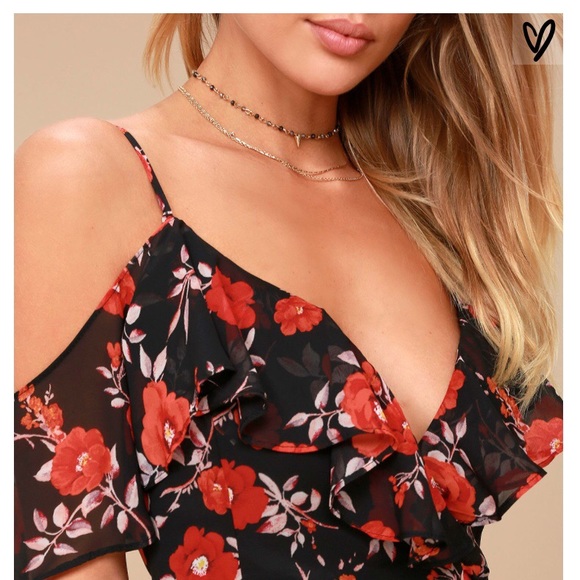 NWT LULUS BLACK FLORAL PRINT WRAP DRESS - Picture 4 of 4